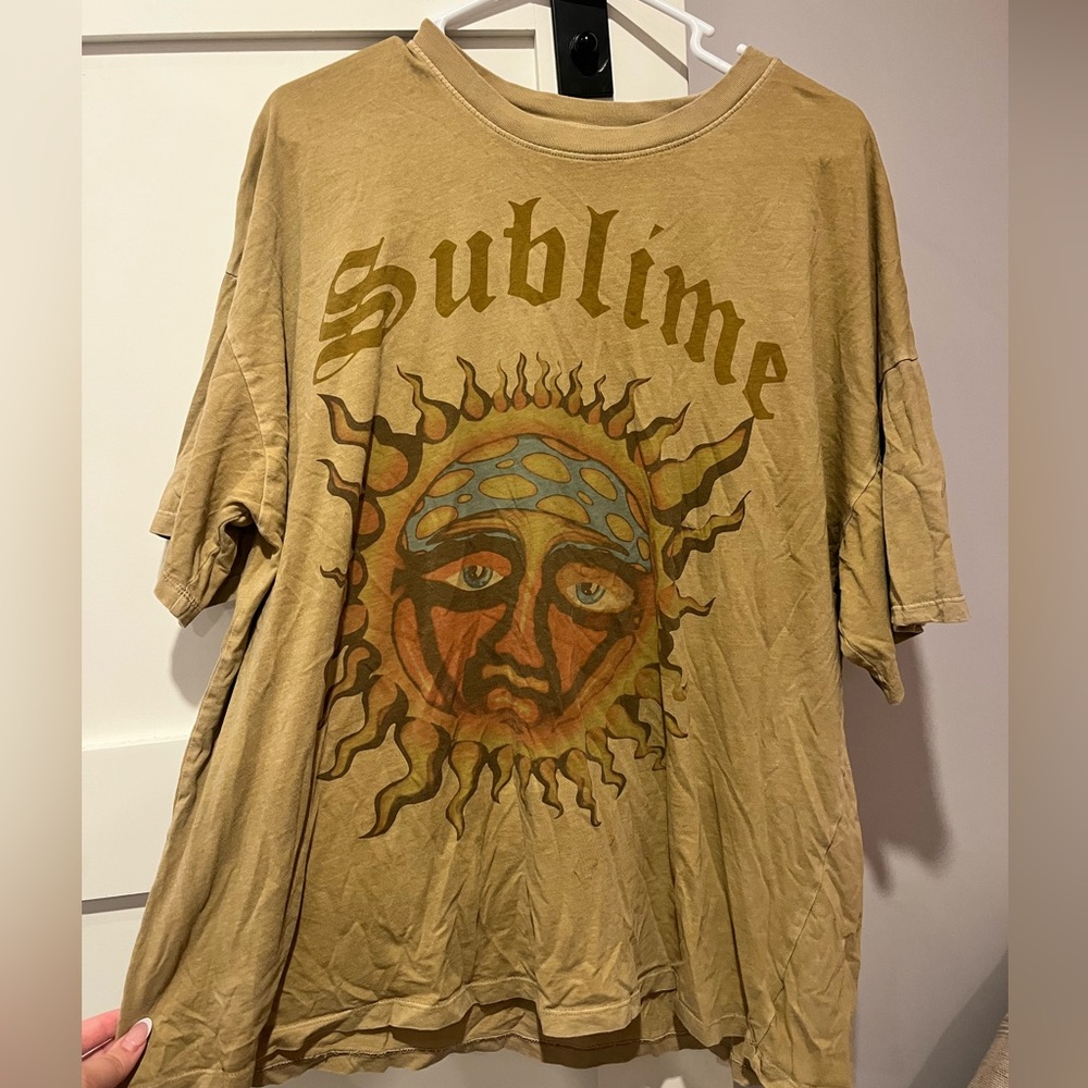 American Eagle Outfitters Tan Band Tee